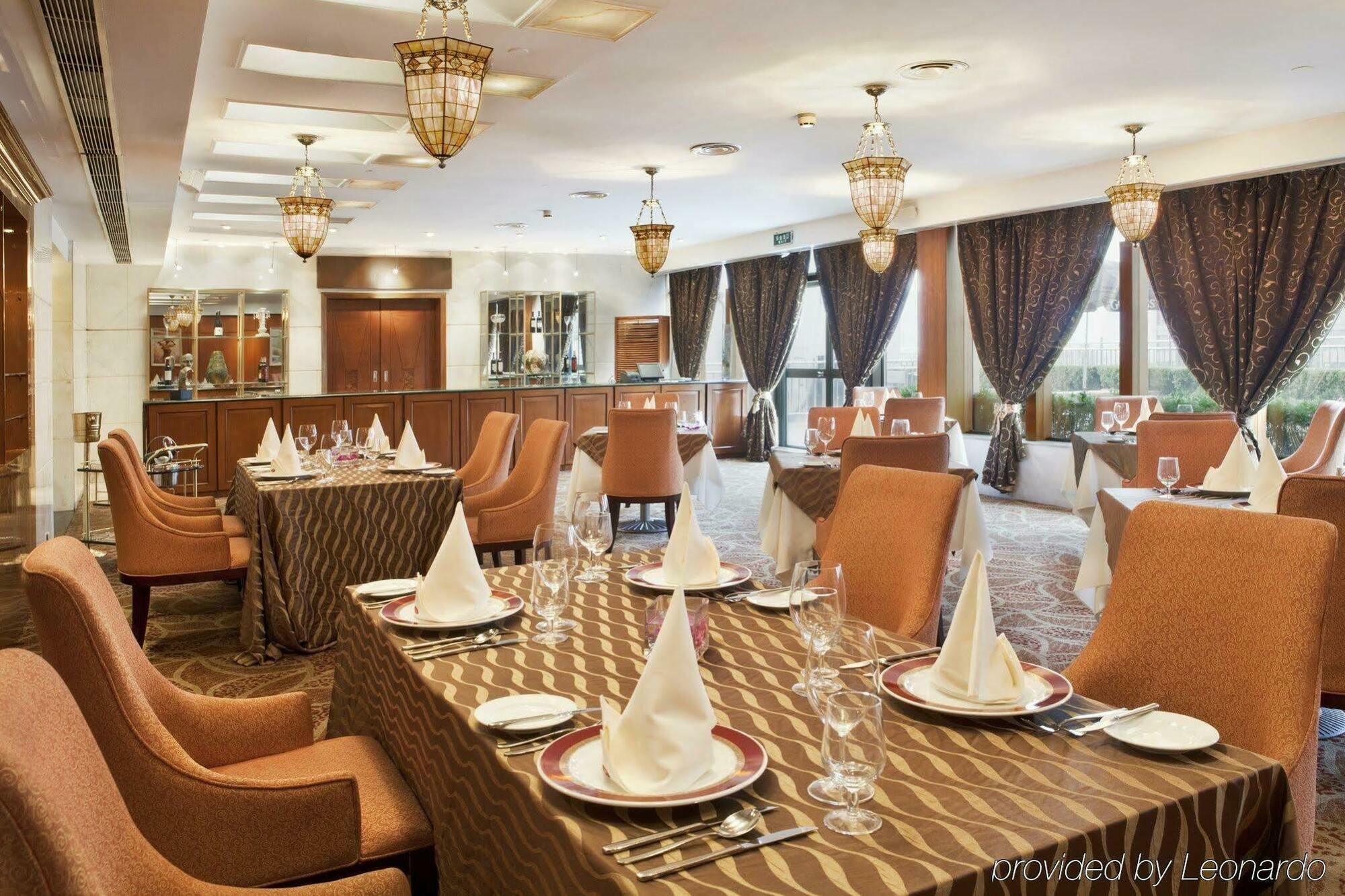 Crowne Plaza Nanjing Hotels & Suites Restaurante foto
